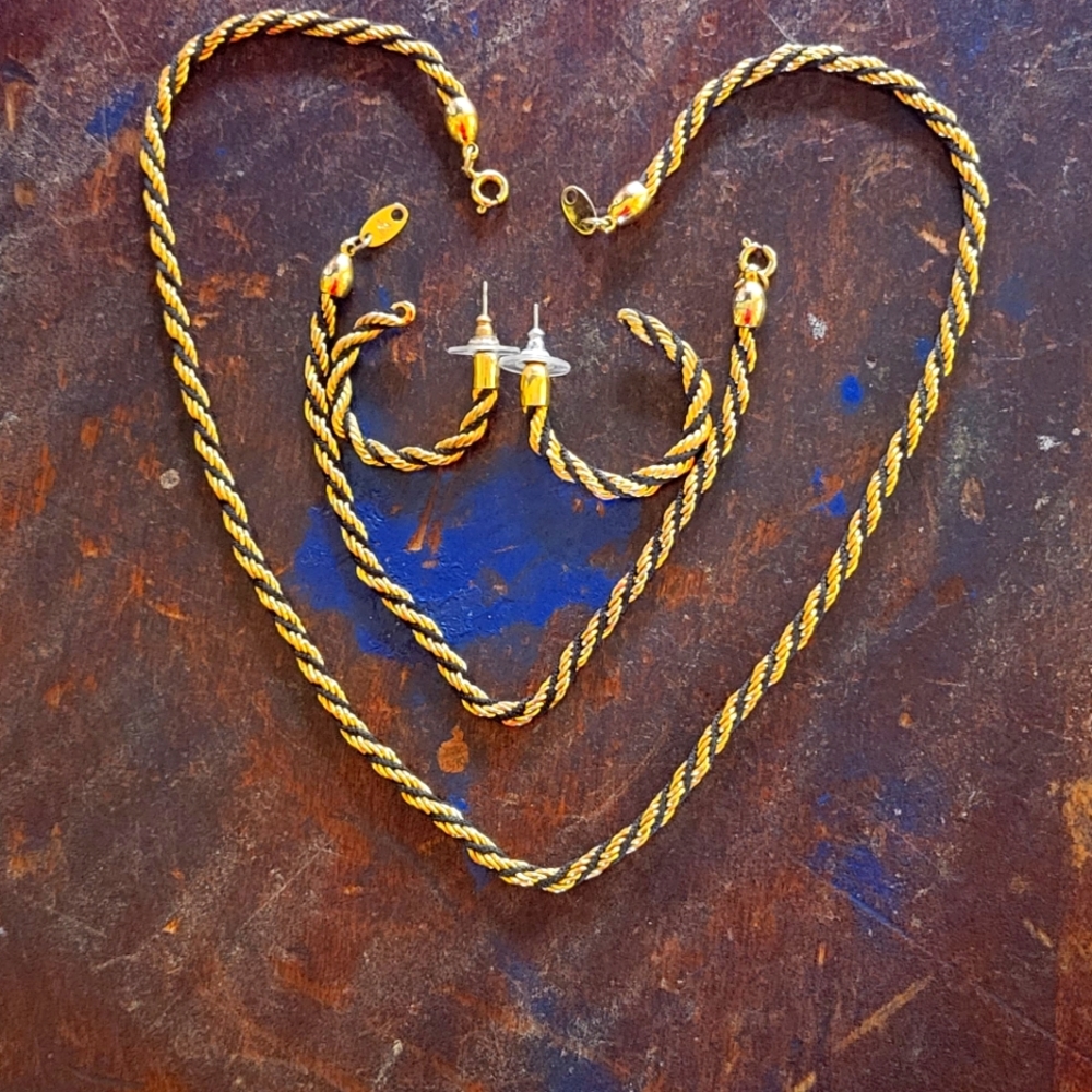 Necklace, Bracelet, Earring set